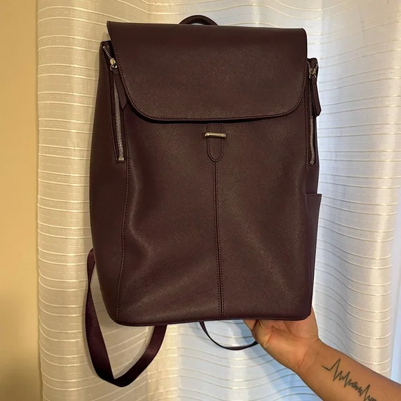 Samsonite | Bags | Samsonite Executive Leather Flap Backpack  display picture 1
